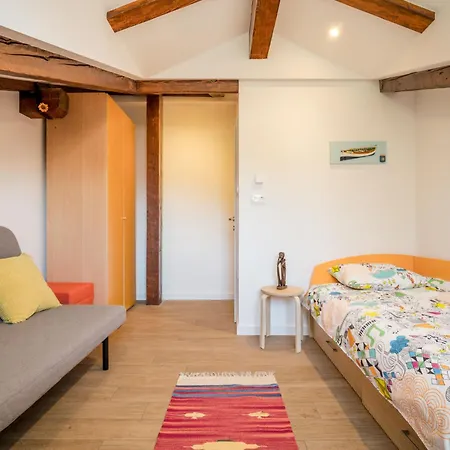 Lara By Interhome アパート