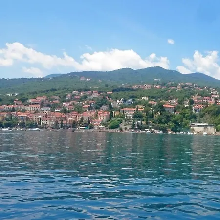 アパート Lara By Interhome