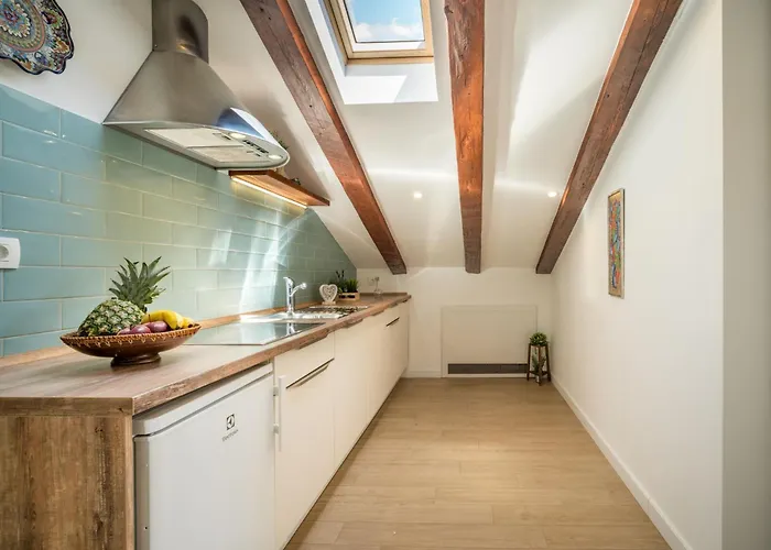 Lara By Interhome * Volosko