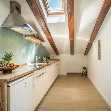 Lara By Interhome * Volosko